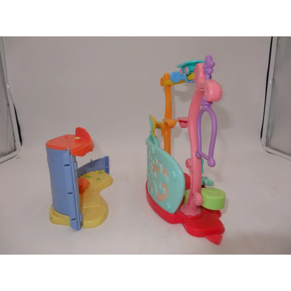 Littlest Pet Shop Tricks N Talents Show and Nooks Bakery Playset Lot